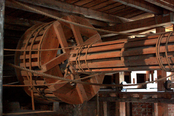 Gripsholm_theatre_machinery 1